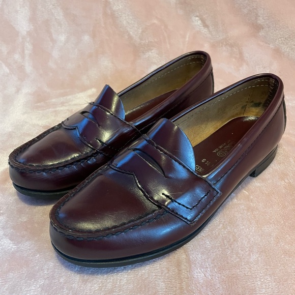 Eastland Shoes - Eastland Penny Loafer Women’s Size 6.5 Brown Genuine Leather Upper Classic